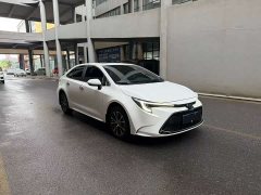 Toyota Corolla 1.8L CVT Luxury - ფოტო 3