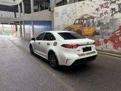 Toyota Corolla 1.8L CVT Luxury - ფოტო 4