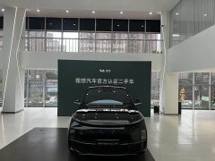 Li Auto L8 2024 Pro - ფოტო 6
