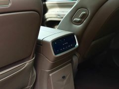 AITO M9 Extended Range Max 42kWh 6-Seater - ფოტო 19
