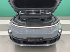 Li Auto L8 Ultra Smart Refresh Edition - ფოტო 2