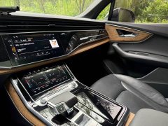 Audi Q7 55 TFSI quattro S line Ice Snow Sport Edition - ფოტო 9