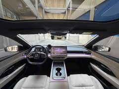 Mazda EZ-6 2024 Extended Range 200 Premium Edition - ფოტო 9