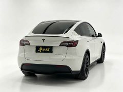 Tesla Model Y 2022 Performance All-Wheel Drive - ფოტო 10