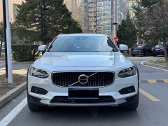 Volvo V90 Cross Country B5 AWD Intelligent Remote Edition - ფოტო 2
