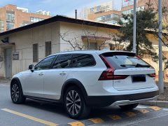 Volvo V90 Cross Country B5 AWD Intelligent Remote Edition - ფოტო 5