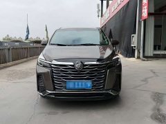 Buick GL8 2023 Land Executive Cabin 652T Luxury - ფოტო 2