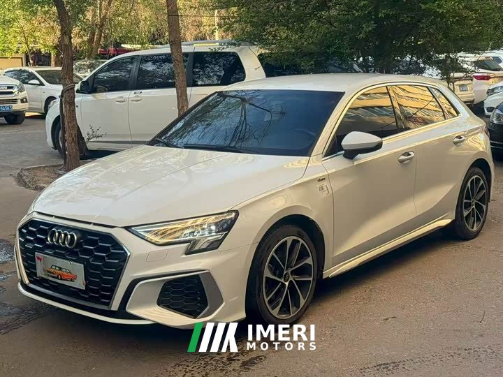 Audi A3 Sportback 35 TFSI Progressive Elegance - ავტომობილი ჩინეთიდან
