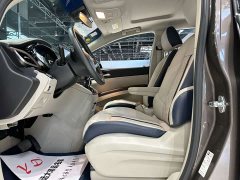 Buick GL8 Land Official Business Class 652T Comfort Edition - ფოტო 4
