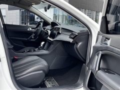 Peugeot 408 2022 1.6T Chase Light Edition - ფოტო 17