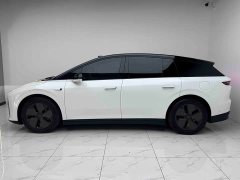 Li Auto i6 2025 Two-Wheel Drive Standard - ფოტო 17