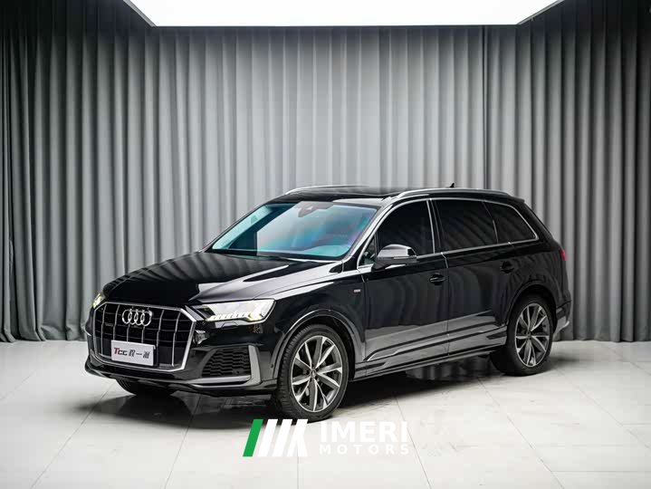 Audi Q7 55 TFSI quattro S line Sport - ავტომობილი ჩინეთიდან