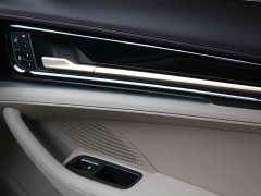 Porsche Panamera Executive Extended Wheelbase 2.9T - ფოტო 14