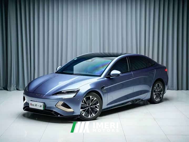 BYD Dolphin 550km Standard Range RWD Luxury - ავტომობილი ჩინეთიდან