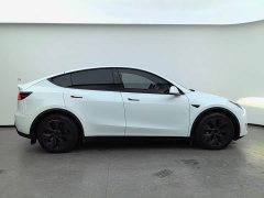 Tesla Model Y 2023 Long Range All-Wheel Drive - ფოტო 10