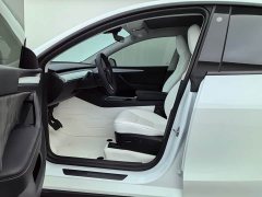 Tesla Model Y 2023 Long Range All-Wheel Drive - ფოტო 17