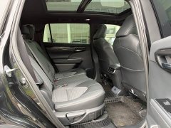Toyota Crown Land Cruiser Crown Venza 2.5L HEV AWD Premium - ფოტო 10