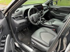 Toyota Crown Land Cruiser Crown Venza 2.5L HEV AWD Premium - ფოტო 7