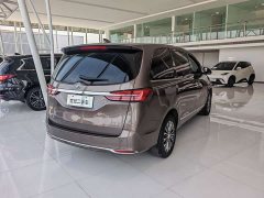 Buick GL8 Land Executive Cabin 652T Luxury - ფოტო 12