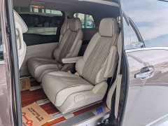 Buick GL8 Land Executive Cabin 652T Luxury - ფოტო 8