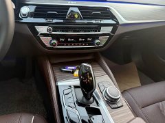 BMW 5 Series 530Li Leading Edition Luxury Package - ფოტო 13
