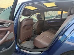 BMW 5 Series 530Li Leading Edition Luxury Package - ფოტო 16
