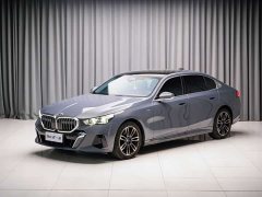 BMW 5 Series 525Li M Sport Package - ფოტო 2