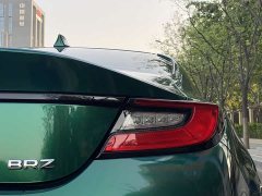 Subaru BRZ 2022 2.4L Manual - ფოტო 10