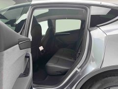 Tesla Model Y Rear-Wheel Drive - ფოტო 9