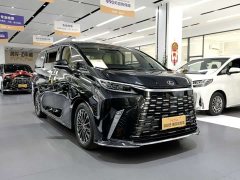 Lexus LM 2023 500h Four-Seat Royal Edition - ფოტო 9