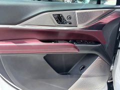 Cadillac XT5 2025 2.0T Platinum - ფოტო 7
