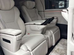 Lexus LM 2023 500h Six-Seat Premium Edition - ფოტო 10