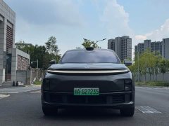 Li Auto L7 Ultra - ფოტო 2