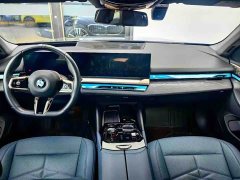 BMW 5 Series 530Li Luxury M Sport Package - ფოტო 6