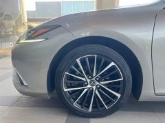 Lexus ES 2022 300h Premium Edition - ფოტო 5