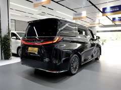 Lexus LM 2023 500h Six-Seat Premium Edition - ფოტო 10