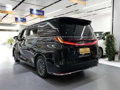 Lexus LM 2023 500h Six-Seat Premium Edition - ფოტო 12