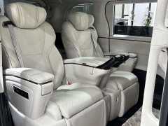 Lexus LM 2023 500h Six-Seat Premium Edition - ფოტო 19