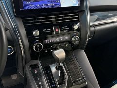 Lexus LM 2020 300h Four-Seat Royal Edition - ფოტო 14