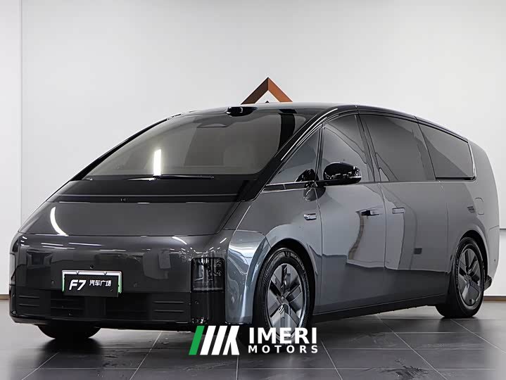Li Auto MEGA Home Family Edition - ავტომობილი ჩინეთიდან