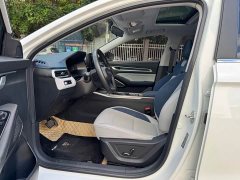 Geely Emgrand 4th Generation 1.5L CVT Flagship - ფოტო 4