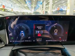 Lincoln Z 2.0T AWD Prestige Hybrid - ფოტო 11