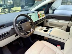 Li Auto Li Xiang MEGA Ultra - ფოტო 6