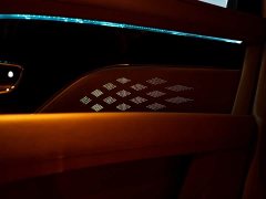 Bentley Bentayga 4.0T V8 Long Wheelbase - ფოტო 16
