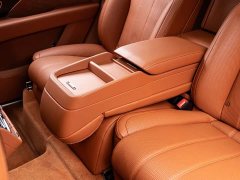 Bentley Bentayga 4.0T V8 Long Wheelbase - ფოტო 17