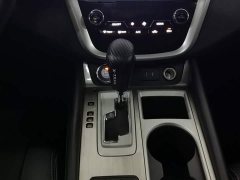 Nissan Murano 2.5L XL FWD Smart Connect Luxury - ფოტო 13