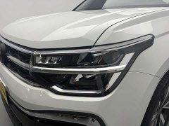 Volkswagen Touareg 300TSI Two-Wheel Drive Moonlight Edition - ფოტო 10