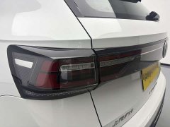 Volkswagen Touareg 300TSI Two-Wheel Drive Moonlight Edition - ფოტო 11