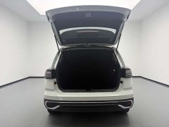 Volkswagen Touareg 300TSI Two-Wheel Drive Moonlight Edition - ფოტო 18