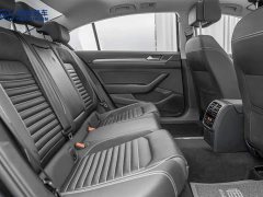 Volkswagen Magotan 2020 330TSI DSG Advance - ფოტო 16